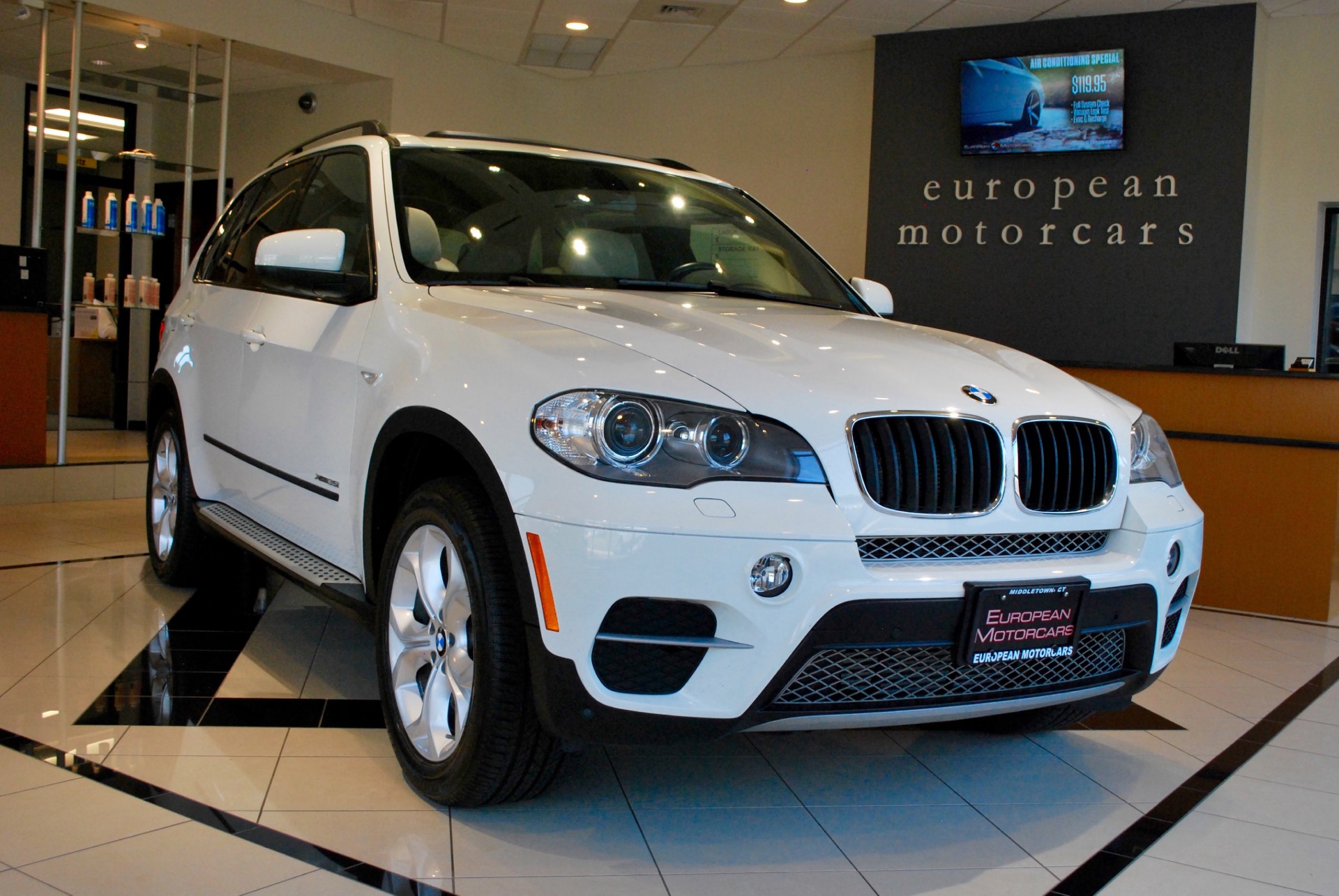 Bmw dealer in middletown