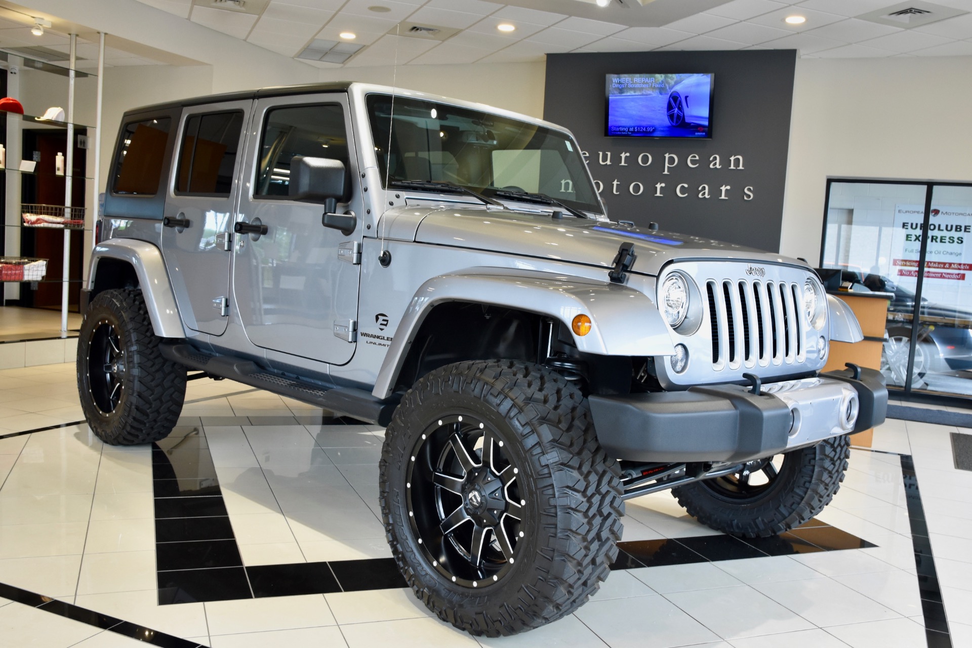 2018 Jeep Wrangler Unlimited EMC Custom Lifted Sahara for sale near  Middletown, CT | CT Jeep Dealer - Stock # 936403