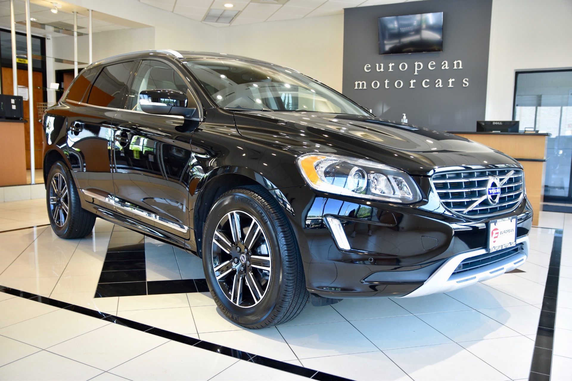 2017 Volvo XC60 T5 Dynamic for sale near Middletown, CT