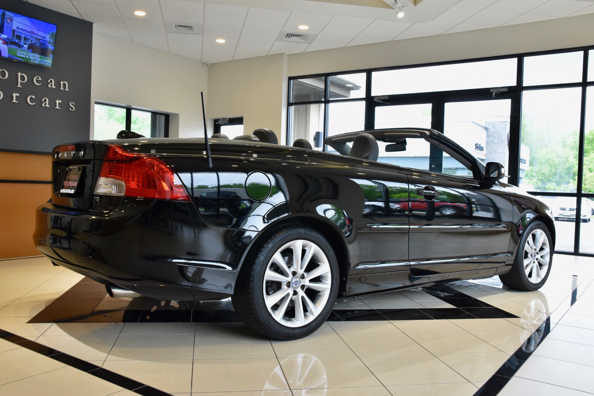 2011 Volvo C70 T5 for sale near Middletown, CT | CT Volvo Dealer