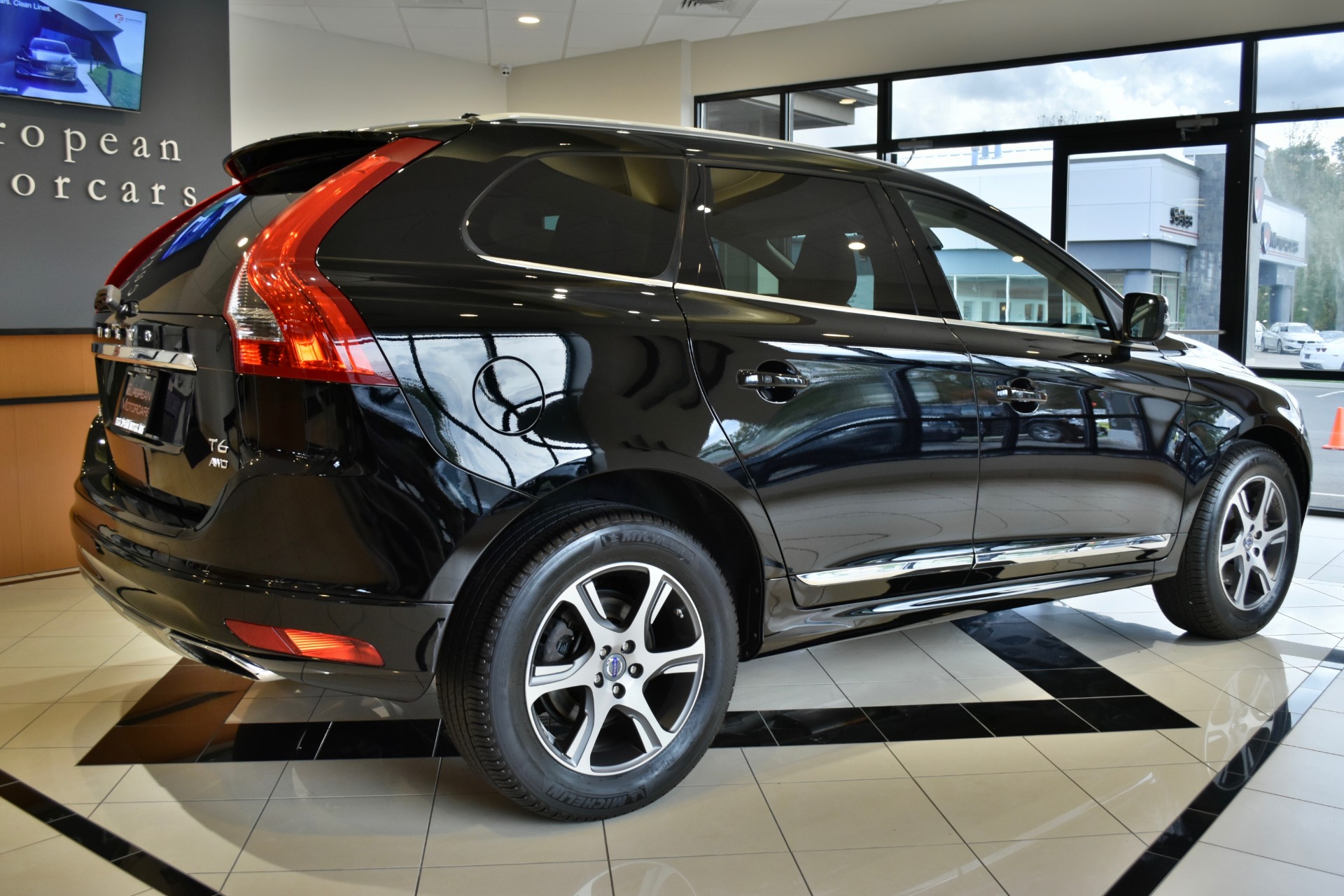 2015 Volvo XC60 T6 for sale near Middletown, CT | CT Volvo Dealer