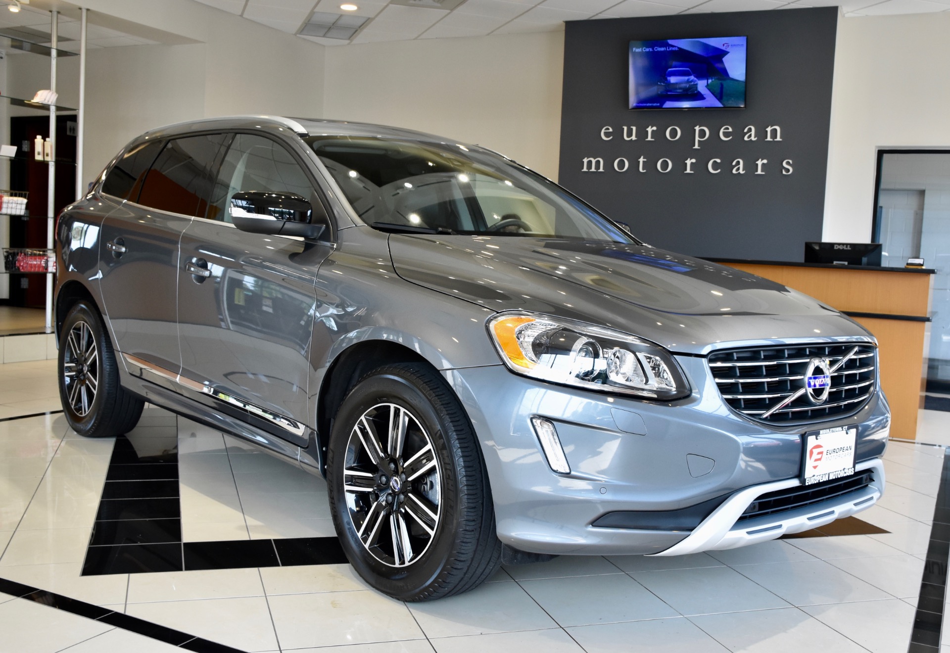 Bumper Kit | VOLVO XC60 DYNAMIC 2017 Bumper Kit | VOLVO XC60 DYNAMIC 2017