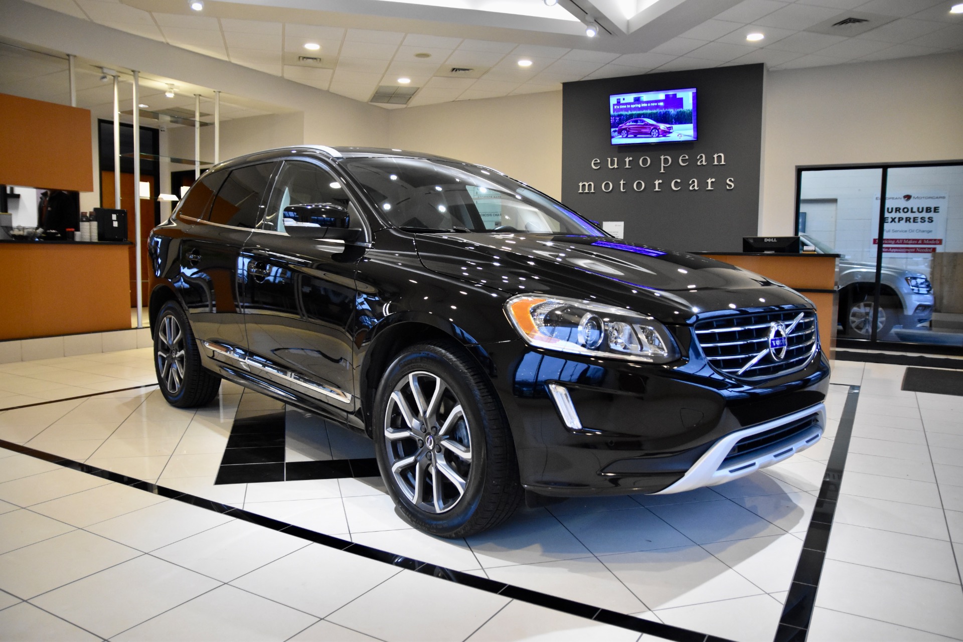 Bumper Kit | VOLVO XC60 DYNAMIC 2017 Bumper Kit | VOLVO XC60 DYNAMIC 2017