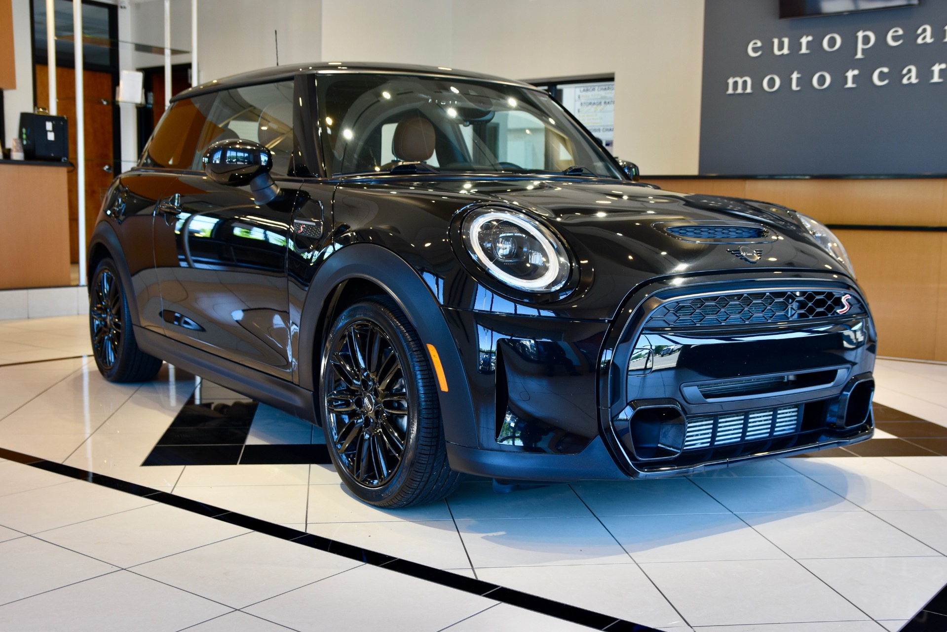 Rocker Panel Kit | MINI HARDTOP 2 DOOR 2022