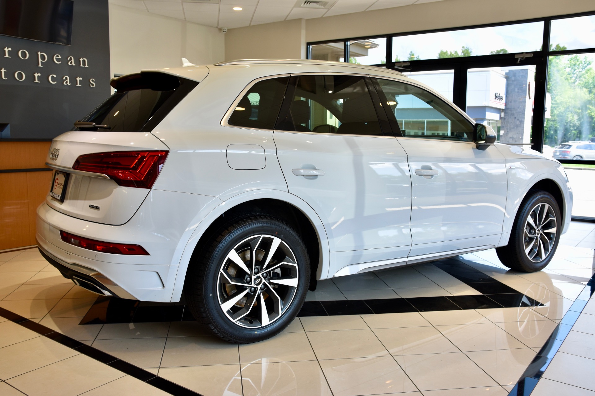 Rocker Panel Kit | AUDI Q5 SUV 2023 Rocker Panel Kit | AUDI Q5 SUV 2023