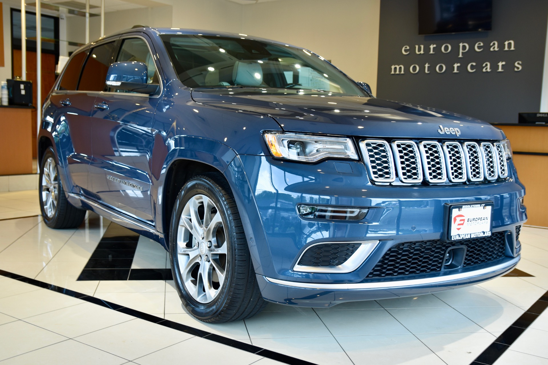 Rear Wheel Impact Area Kit | JEEP Grand Cherokee SUMMIT 2019 Rear Wheel Impact Area Kit | JEEP Grand Cherokee SUMMIT 2019