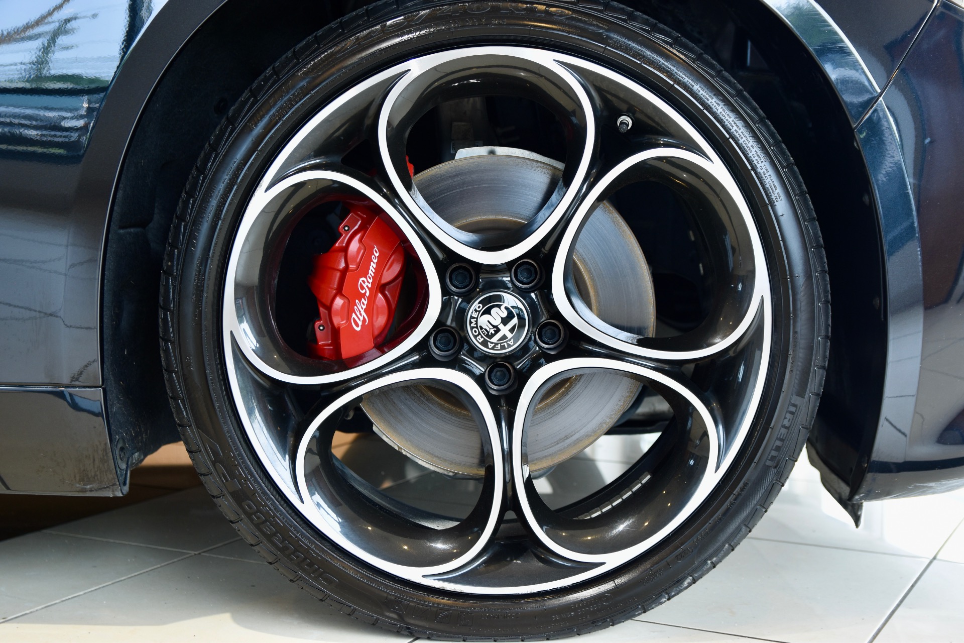 【期間限定特価】 Used (Sold Sale For Veloce Giulia Romeo Alfa 2023 テープ・マスキングテープ