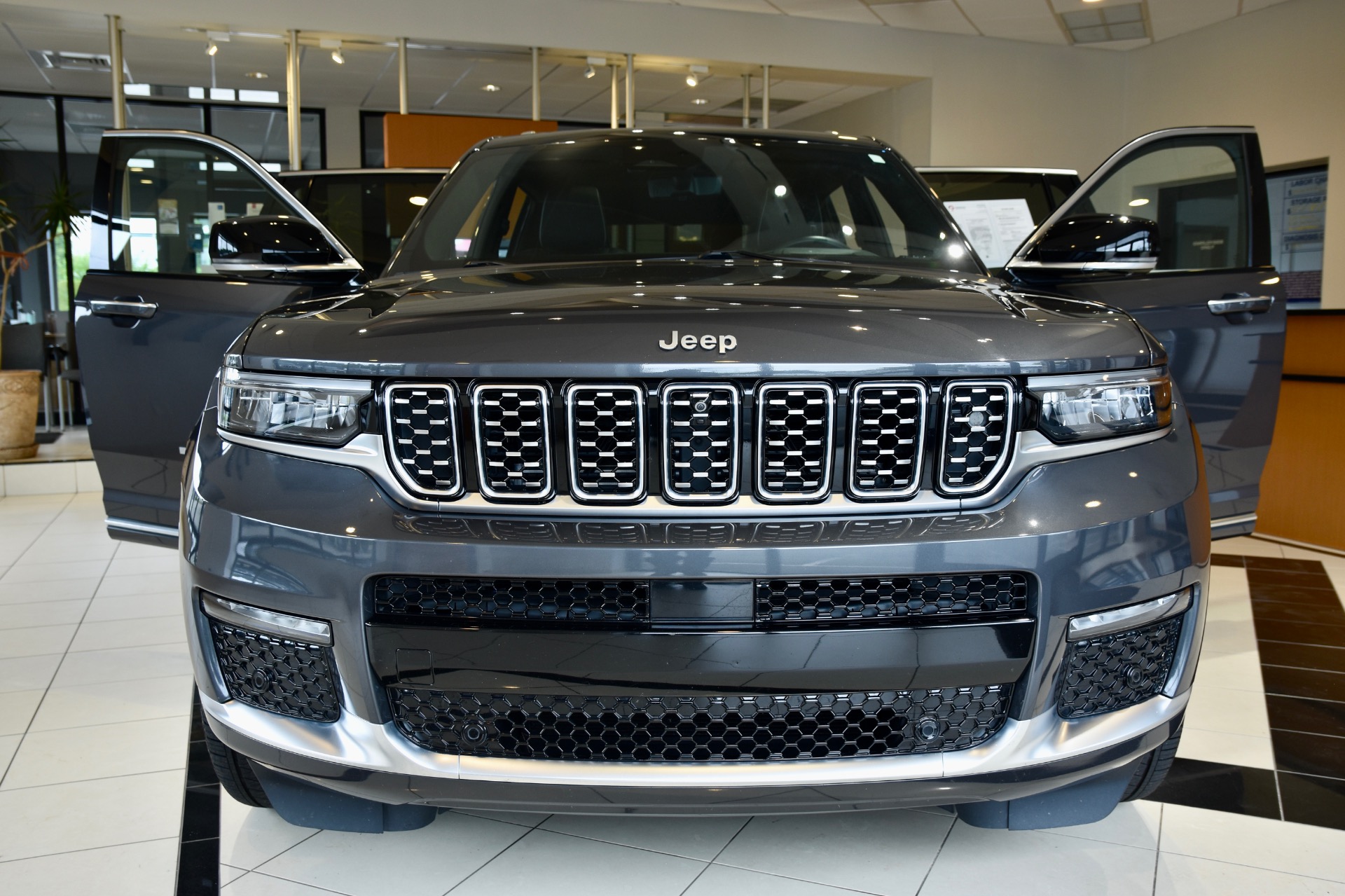 Grille Kit | JEEP GRAND CHEROKEE L SUMMIT 2022 Grille Kit | JEEP GRAND CHEROKEE L SUMMIT 2022