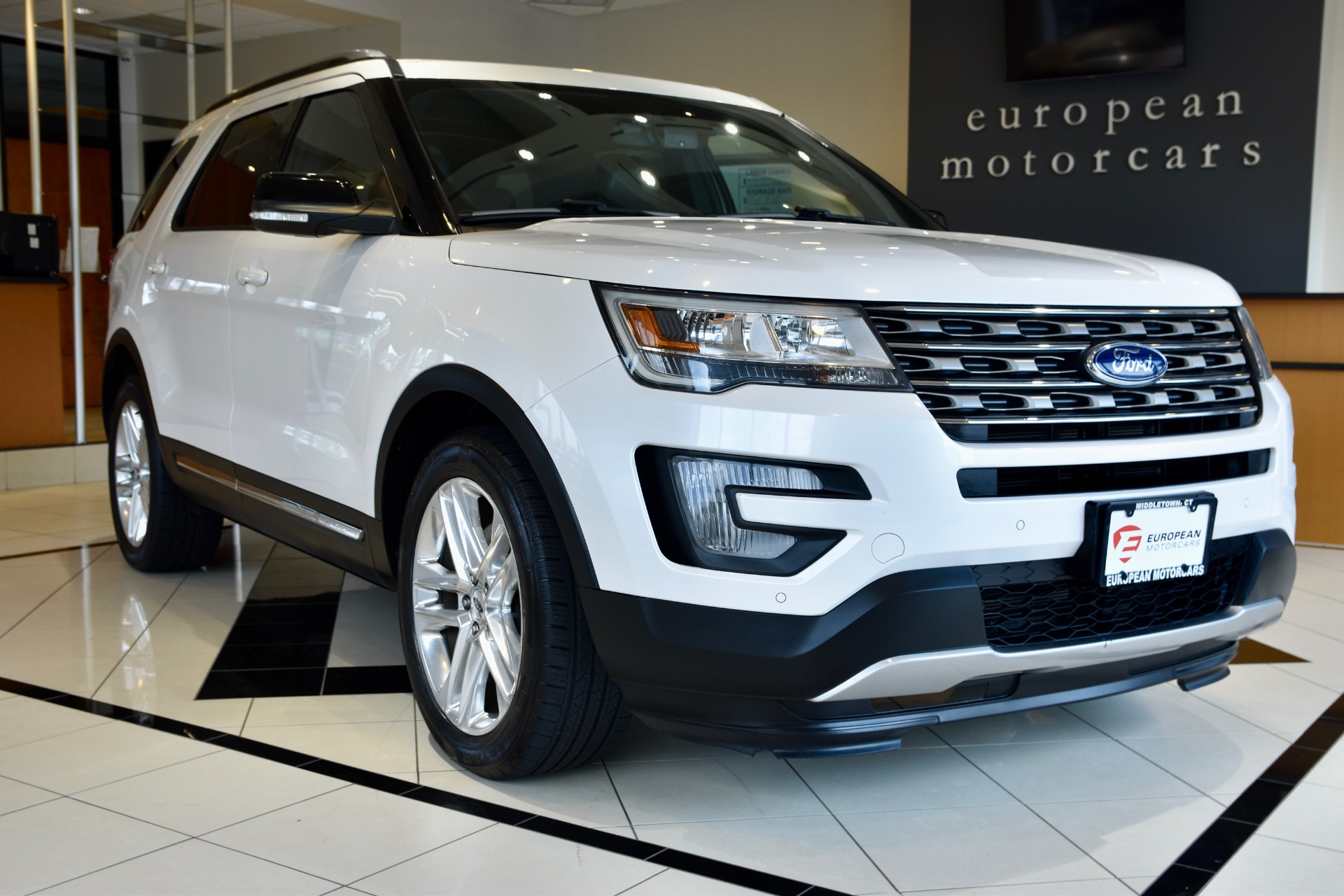 Full Fender and Mirror Kit | FORD EXPLORER SPORT 2017 Full Fender and Mirror Kit | FORD EXPLORER SPORT 2017