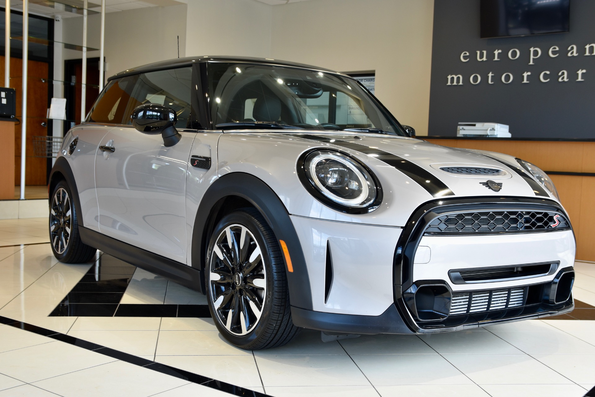 Rocker Panel Kit | MINI HARDTOP 2 DOOR 2022